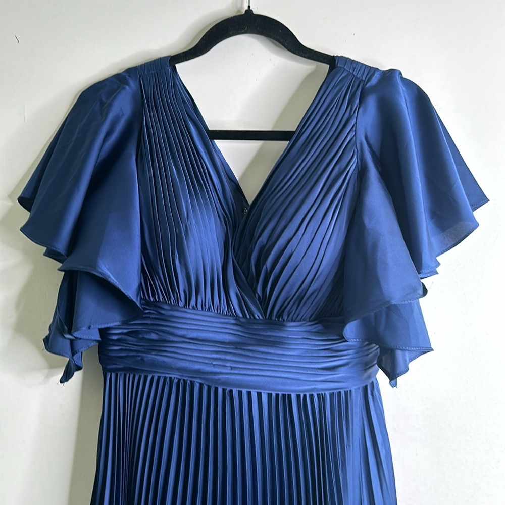 Mac duggal pleaded midi dress flowwy sleeves built i bra size 6 cocktail party - Picture 10 of 16